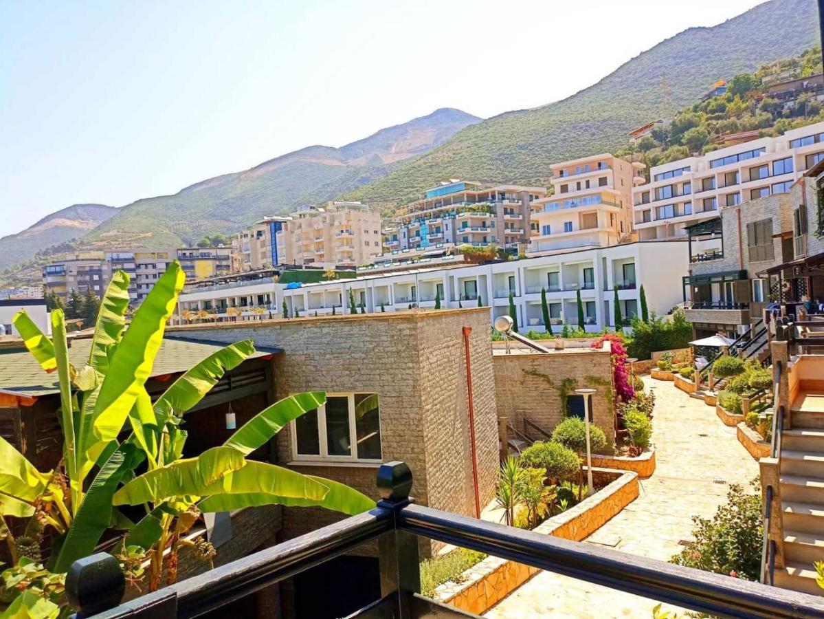 Iris Apartments Vlorë Exterior foto